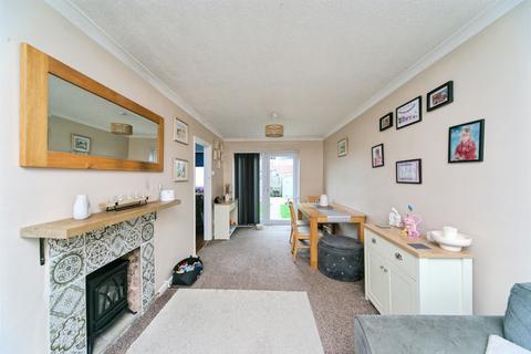2 bedroom terraced house for sale, Great Cliffe Road, Eastbourne