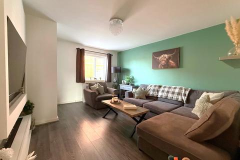 3 bedroom end of terrace house for sale, Keats Place, Kidderminster, DY10