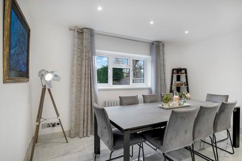 4 bedroom detached house for sale, Pinner, Greater London HA5