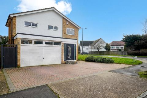 4 bedroom detached house for sale - Pinner, Greater London HA5