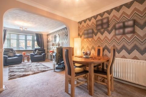 3 bedroom semi-detached house for sale, Quorndon Crescent, Long Eaton, Nottingham, Nottinghamshire, NG10