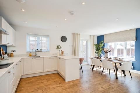3 bedroom detached house for sale, The Nightingales, Crowborough