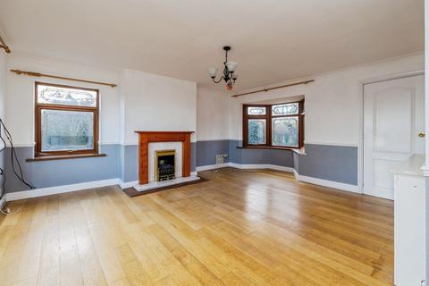4 bedroom detached bungalow for sale, High Street, Newton-On-Trent, Lincoln
