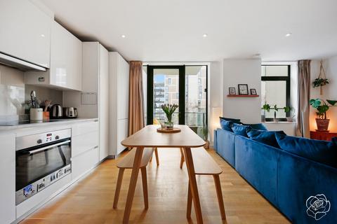 3 bedroom apartment for sale, 12 Scarlet Close, London E20