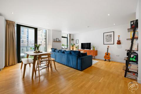 3 bedroom apartment for sale, 12 Scarlet Close, London E20