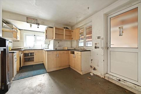 3 bedroom terraced house for sale, Cricklewood Lane, London, NW2