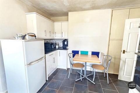2 bedroom detached bungalow for sale, Highmore Street, Hereford, HR4
