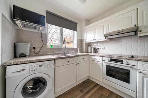 undefined, Abingdon Close,  Thame,  Oxfordshire,  OX9