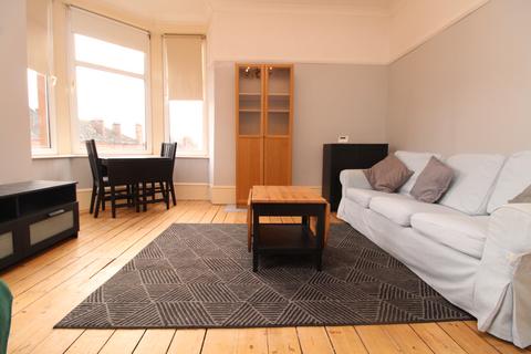 2 bedroom flat to rent, Apsley Street, Glasgow G11