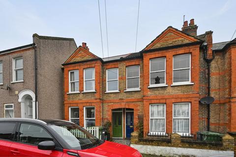 3 bedroom terraced house for sale - Neuchatel Road, London, SE6