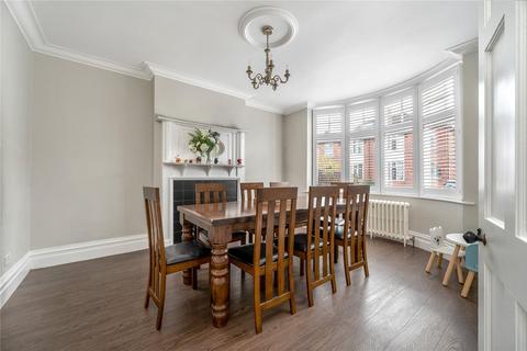 undefined, Queens Road, Leicester LE2
