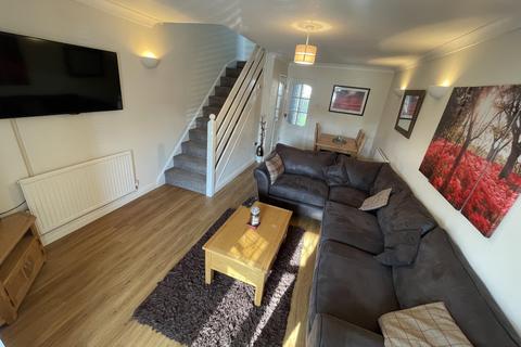 2 bedroom semi-detached house to rent, Styles Close, Bradwell, GREAT YARMOUTH