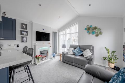 2 bedroom park home for sale, Ryther Road, Ulleskelf, Tadcaster