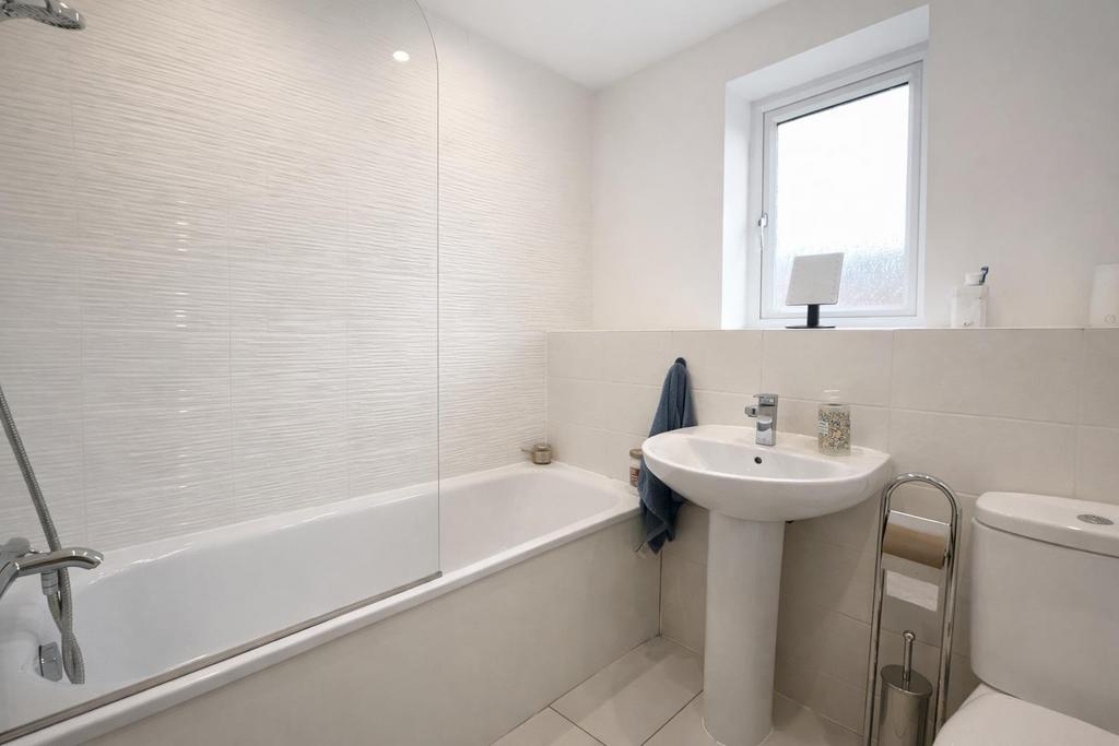 65 B5 E87 E-484 D-44 E4-A71 E-64 EDEF7389 E9.png