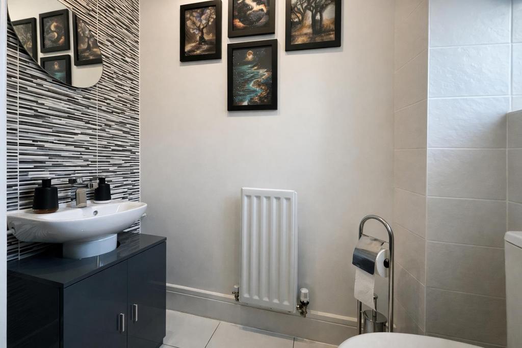 21 C17 D69-E4 DF-4786-9027-D1 F41 AF05729.png