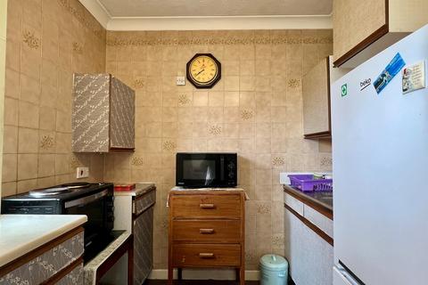 1 bedroom flat for sale, Heol Hir, Llanishen, Cardiff
