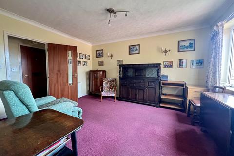 1 bedroom flat for sale, Heol Hir, Llanishen, Cardiff