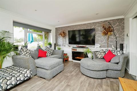 2 bedroom terraced house for sale, Overmead, Abingdon