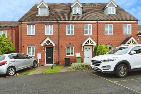 Siskin Close, Corby