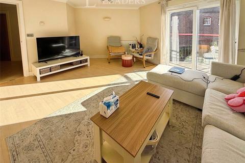 2 bedroom apartment for sale, Neptune Court, Gunwharf Quays, Portsmouth