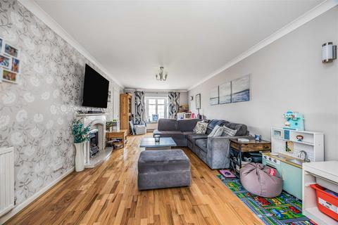 undefined, St. Peters Road, Hayling Island PO11