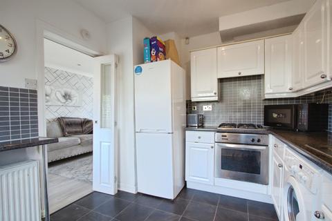 2 bedroom terraced house for sale, Myrtle Square, Bishopbriggs, Glasgow