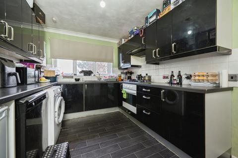 2 bedroom maisonette for sale, Grove Gardens, Southampton