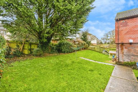2 bedroom flat for sale, Blackthorns, Hurstpierpoint, Hassocks