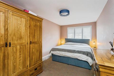 2 bedroom flat for sale, Blackthorns, Hurstpierpoint, Hassocks