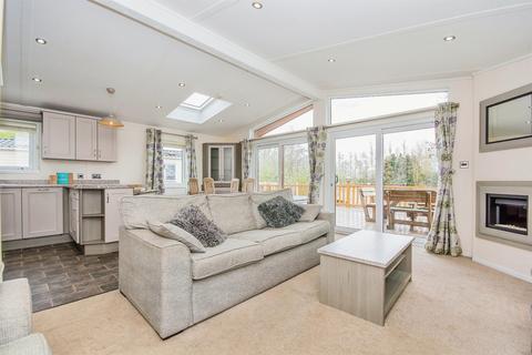2 bedroom lodge for sale, Sleaford Road, Tattershall, Lincoln