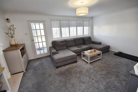 3 bedroom end of terrace house for sale, Waldgrooms, DUNMOW
