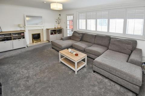3 bedroom end of terrace house for sale, Waldgrooms, DUNMOW