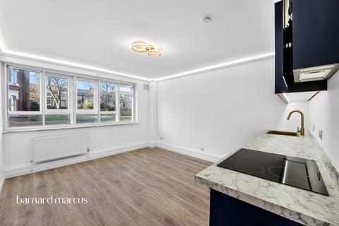 2 bedroom apartment for sale, Elspeth Road, London