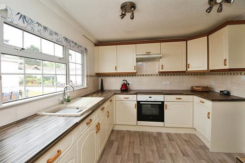2 bedroom park home for sale, Oaklands Park, Roughton Moor, Woodhall Spa