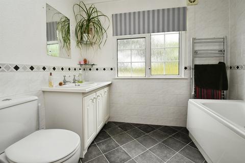 2 bedroom park home for sale, Oaklands Park, Roughton Moor, Woodhall Spa