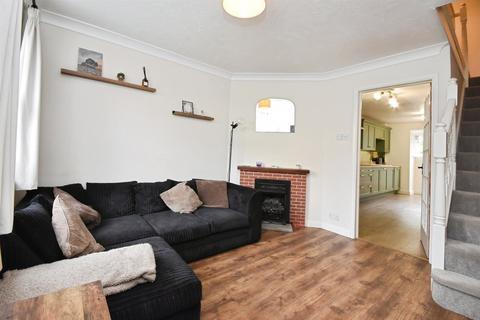 2 bedroom end of terrace house for sale, Brick Kiln Close, Coggeshall, Colchester