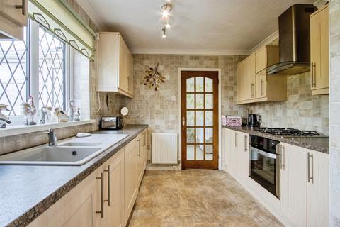 undefined, Westwinn Garth, Leeds