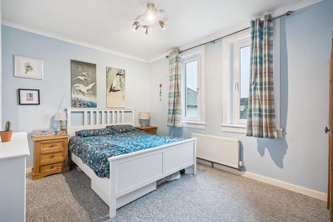 2 bedroom flat for sale, George Street, Dunblane, FK15