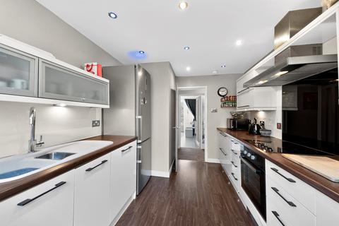 2 bedroom flat for sale, Bankholm Place, Clarkston, Glasgow