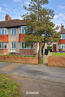 3 bedroom flat to rent - Carlingford Gdns, MITCHAM CR4