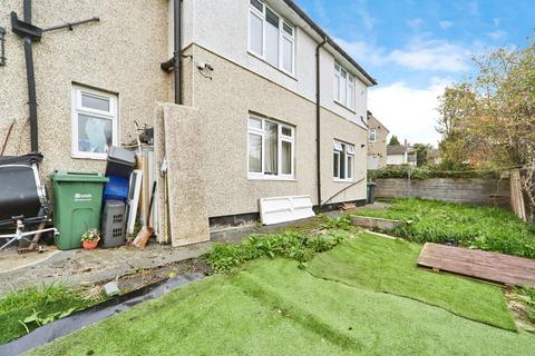 undefined, Wyther Park Close, LEEDS