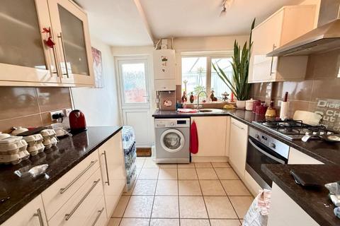 2 bedroom terraced house for sale, Great Cliffe Road, Eastbourne