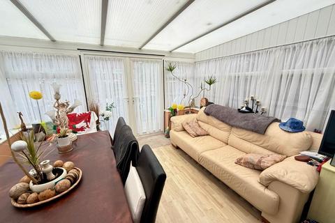 2 bedroom terraced house for sale, Great Cliffe Road, Eastbourne