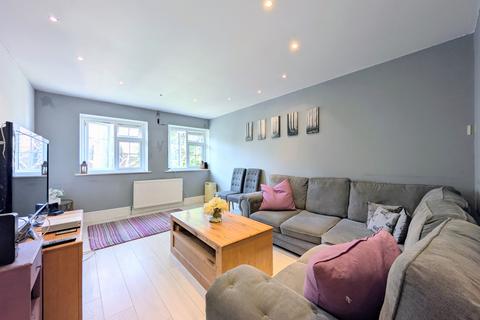 2 bedroom apartment for sale, Bulkington Avenue, Worthing