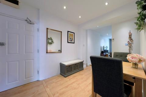 2 bedroom apartment for sale, Bulkington Avenue, Worthing