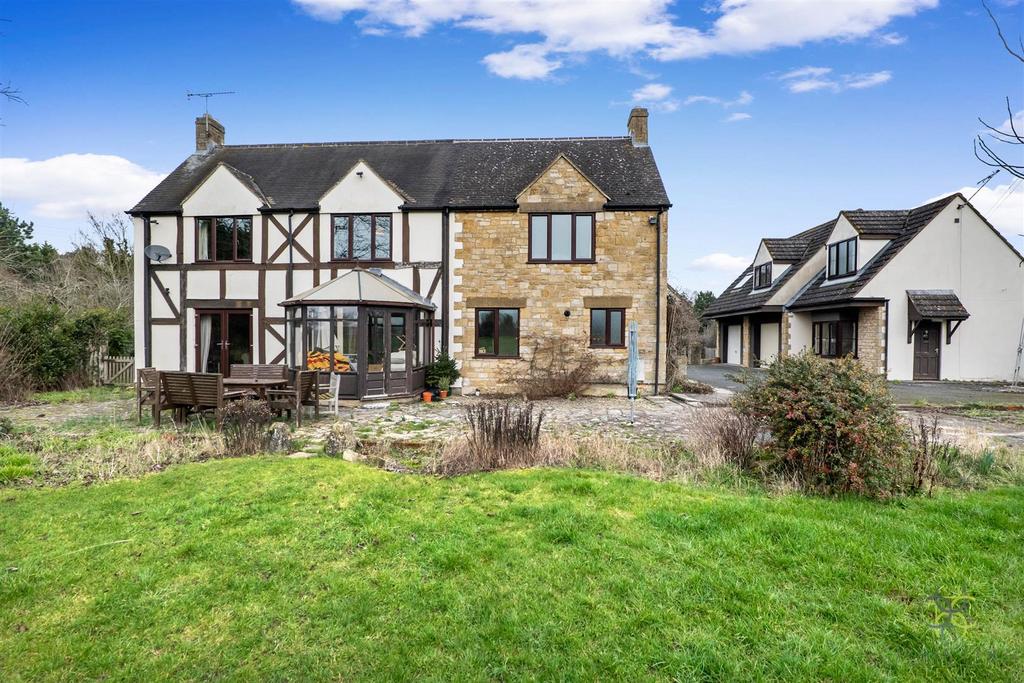 P3873571.jpg
