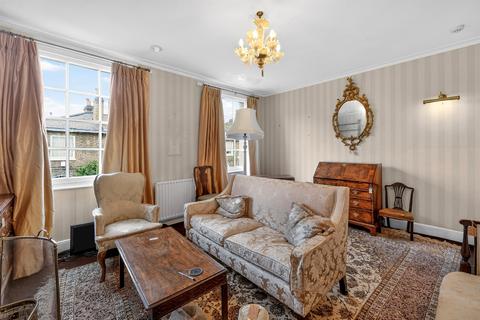 4 bedroom terraced house for sale, Black Lion Lane, London