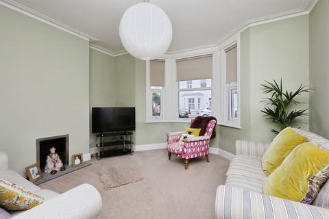 3 bedroom terraced house for sale, Seaford Road, Eastbourne