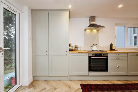 3 bedroom terraced house for sale, Seaford Road, Eastbourne