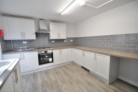 1 bedroom property to rent, Risca Road, Newport, NP20